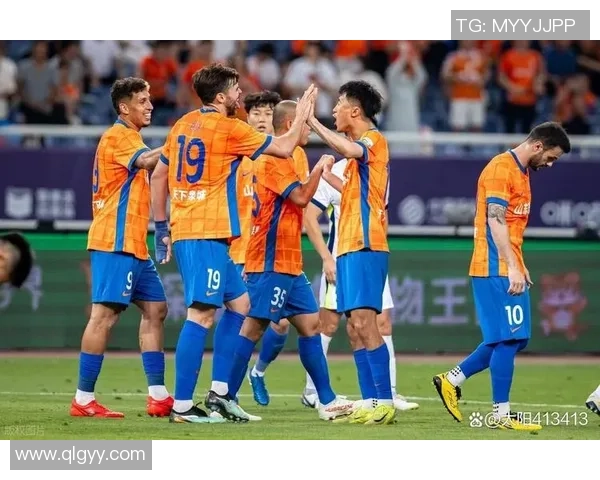 中超激战石家庄迎战重庆球队争夺关键积分展现精彩对决 中超激战石家庄迎战重庆球队争夺关键积分展现精彩对决