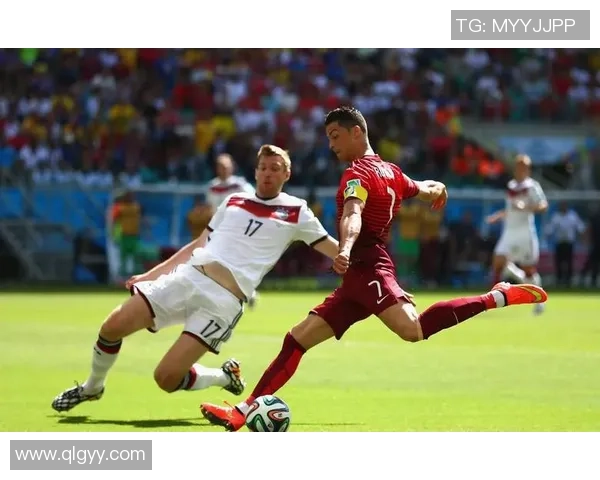 克罗斯的足球之路:从青训小将到世界顶级中场的传奇旅程 克罗斯的足球之路:从青训小将到世界顶级中场的传奇旅程