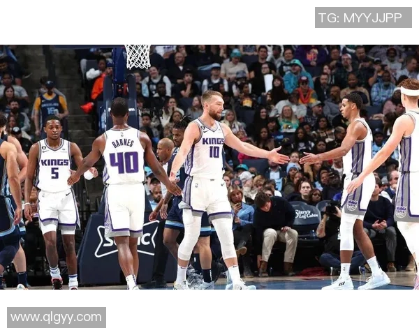 德阿隆福克斯引领国王崛起展现领袖风范与无限潜力